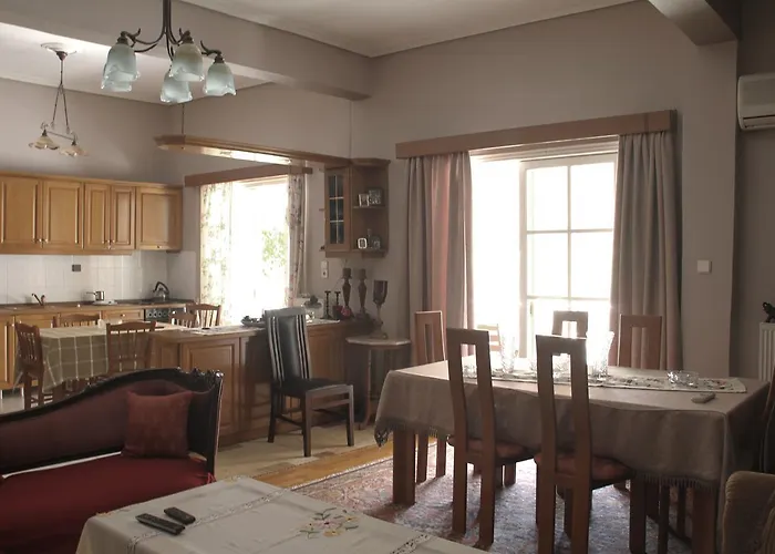 Apartamento Family House Calamata