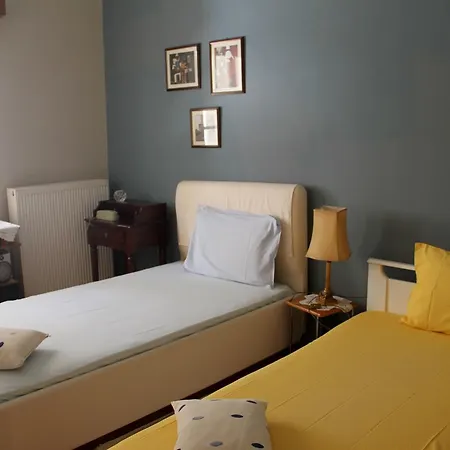 Family House * Kalamata