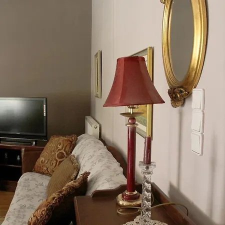 Daire Family House *